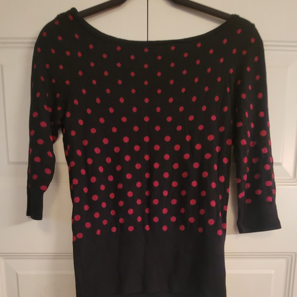 Whitehouse Black Market Small Sweater